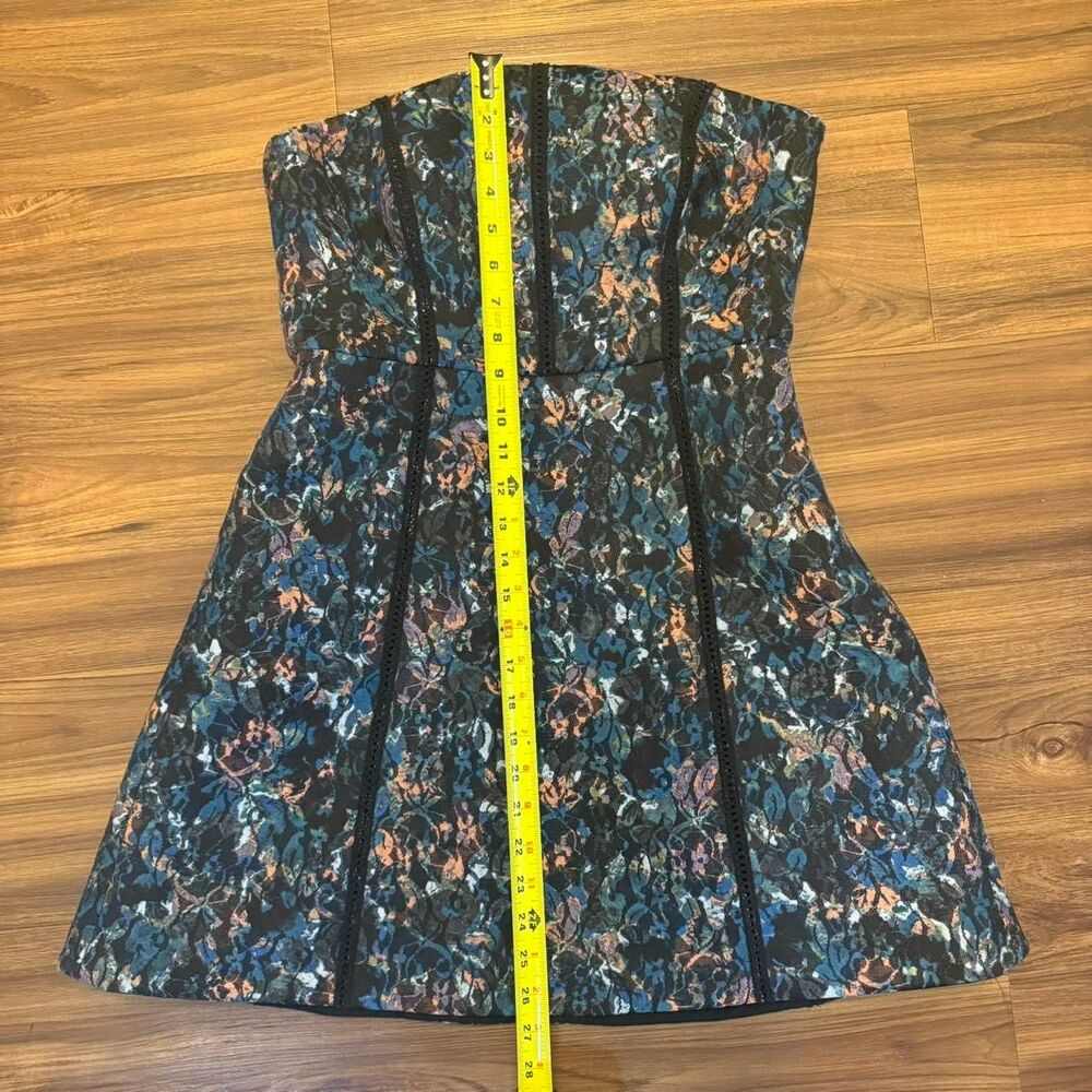 Free People Lily floral print lace strapless mini dress Graduation | Size 10 - Picture 6 of 8